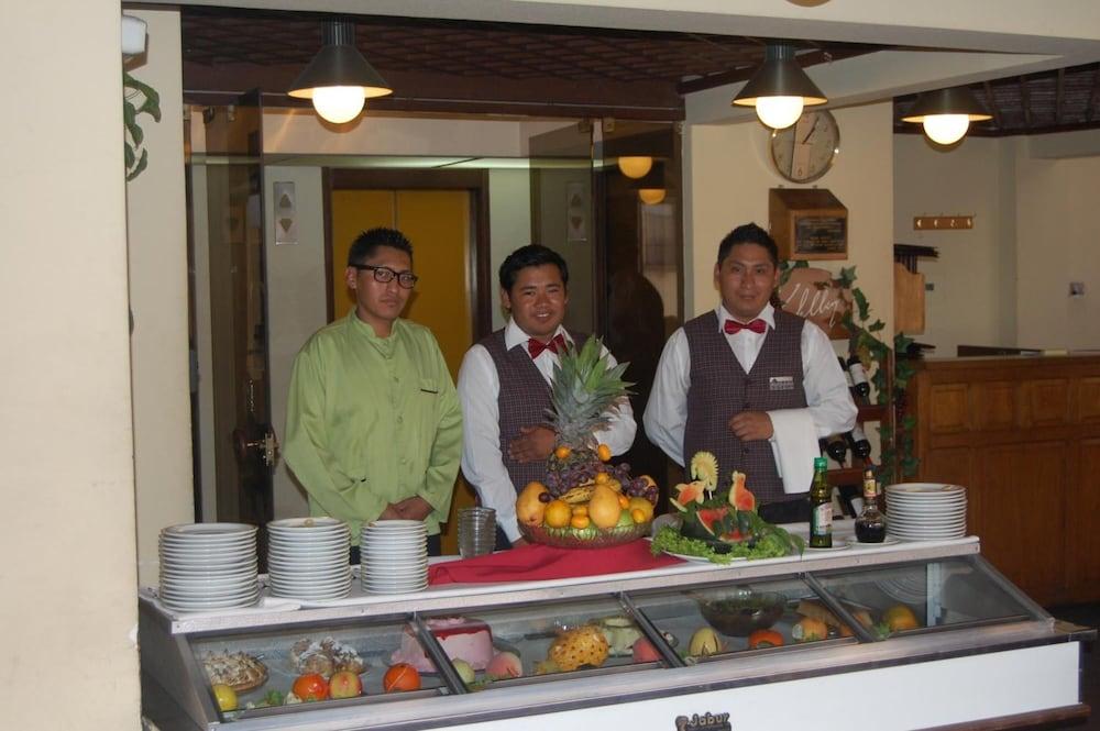 Cesar'S Plaza Hotel Cochabamba Ngoại thất bức ảnh
