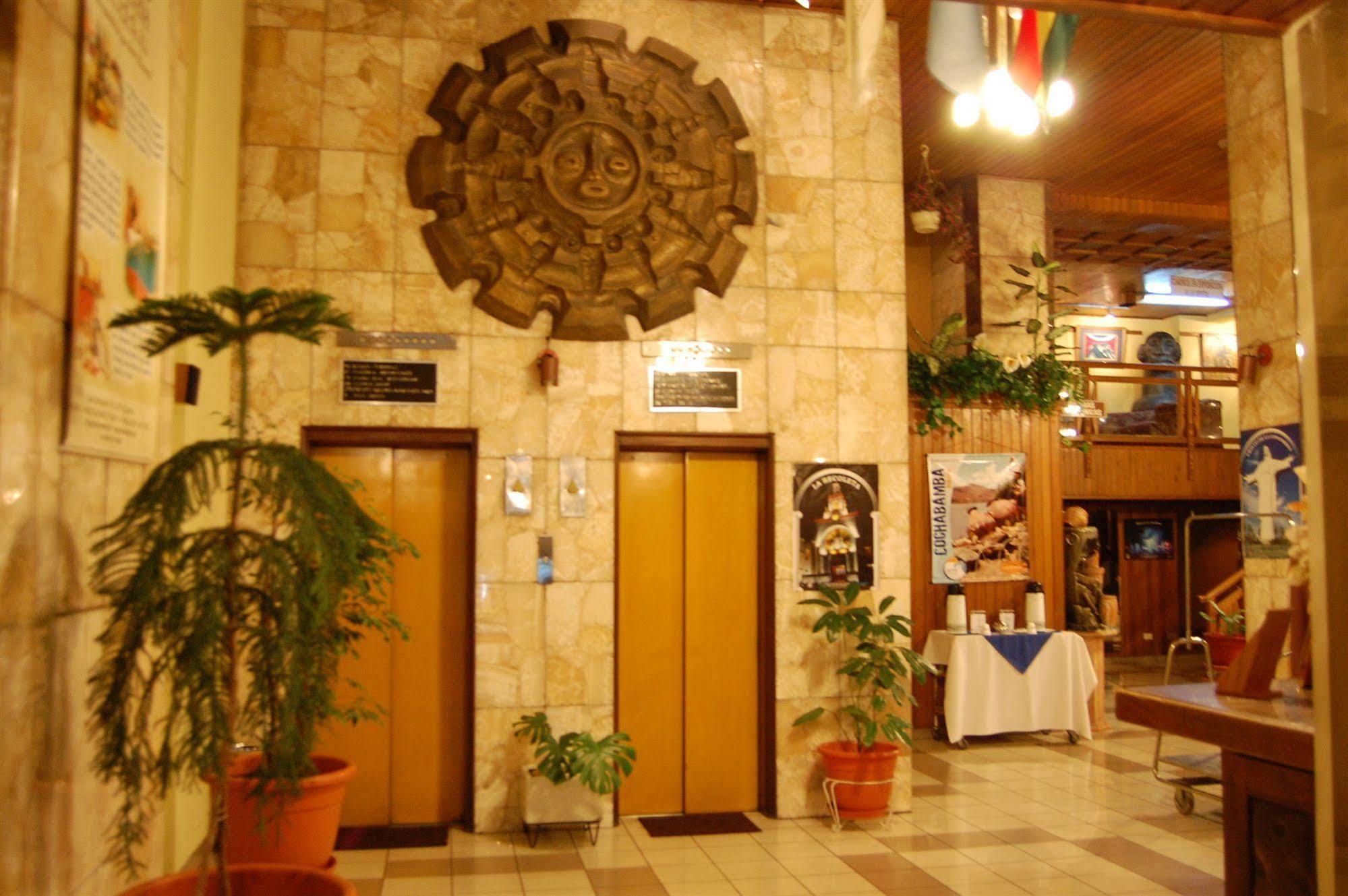 Cesar'S Plaza Hotel Cochabamba Ngoại thất bức ảnh